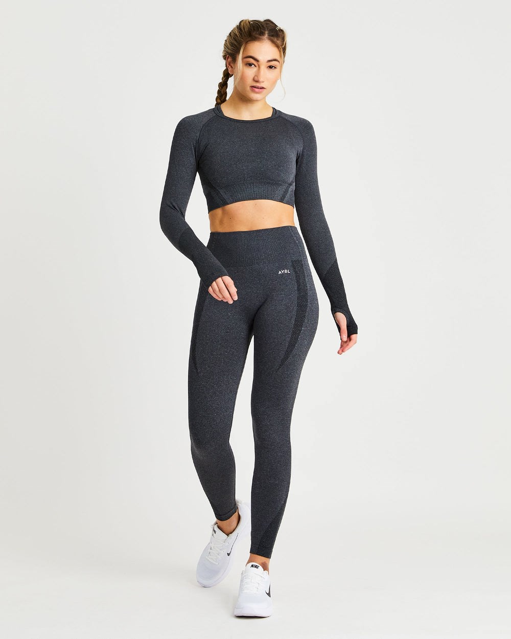 AYBL Balance V2 Seamless Long Sleeve Crop Top Negras | APYTN0316