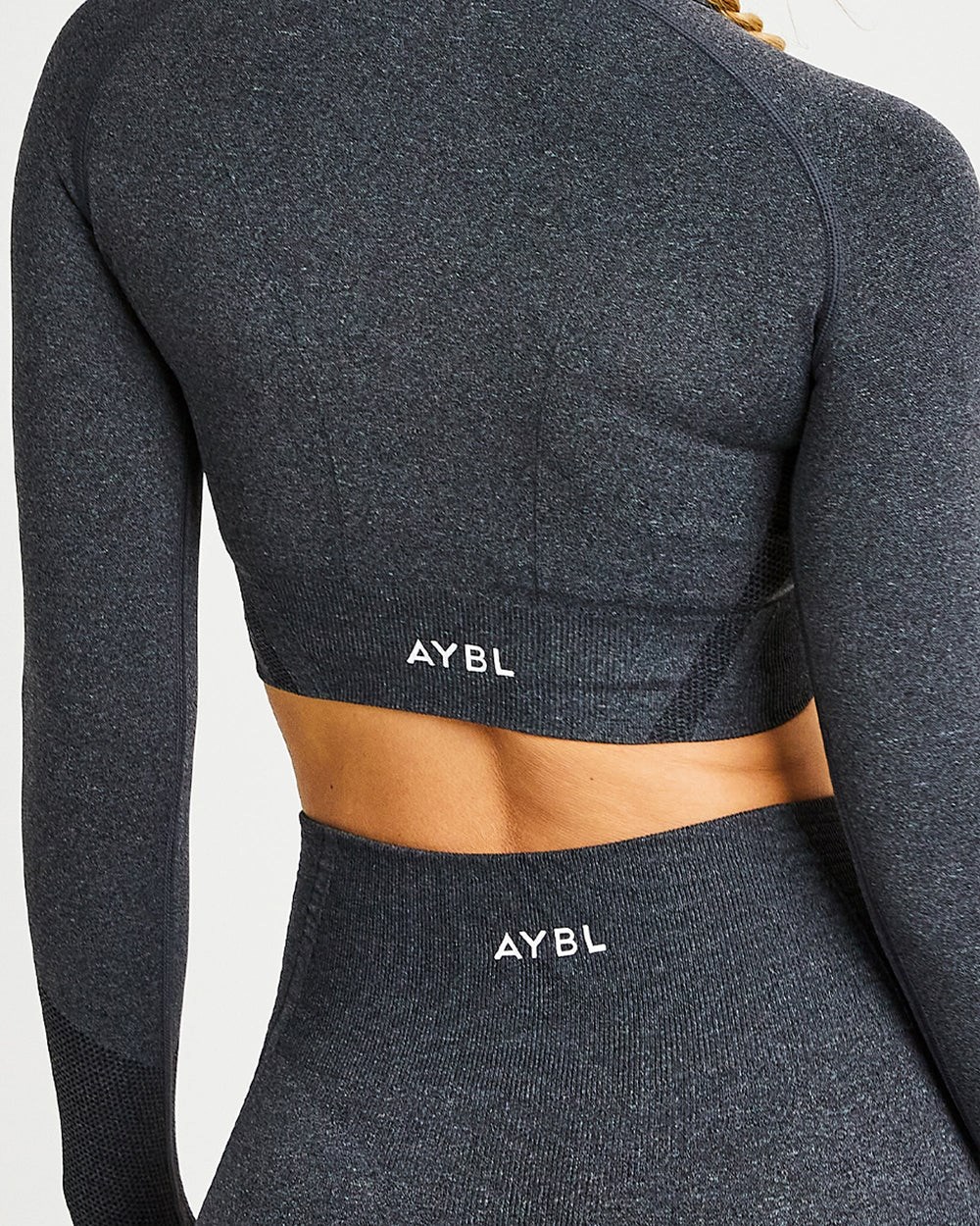 AYBL Balance V2 Seamless Long Sleeve Crop Top Negras | APYTN0316