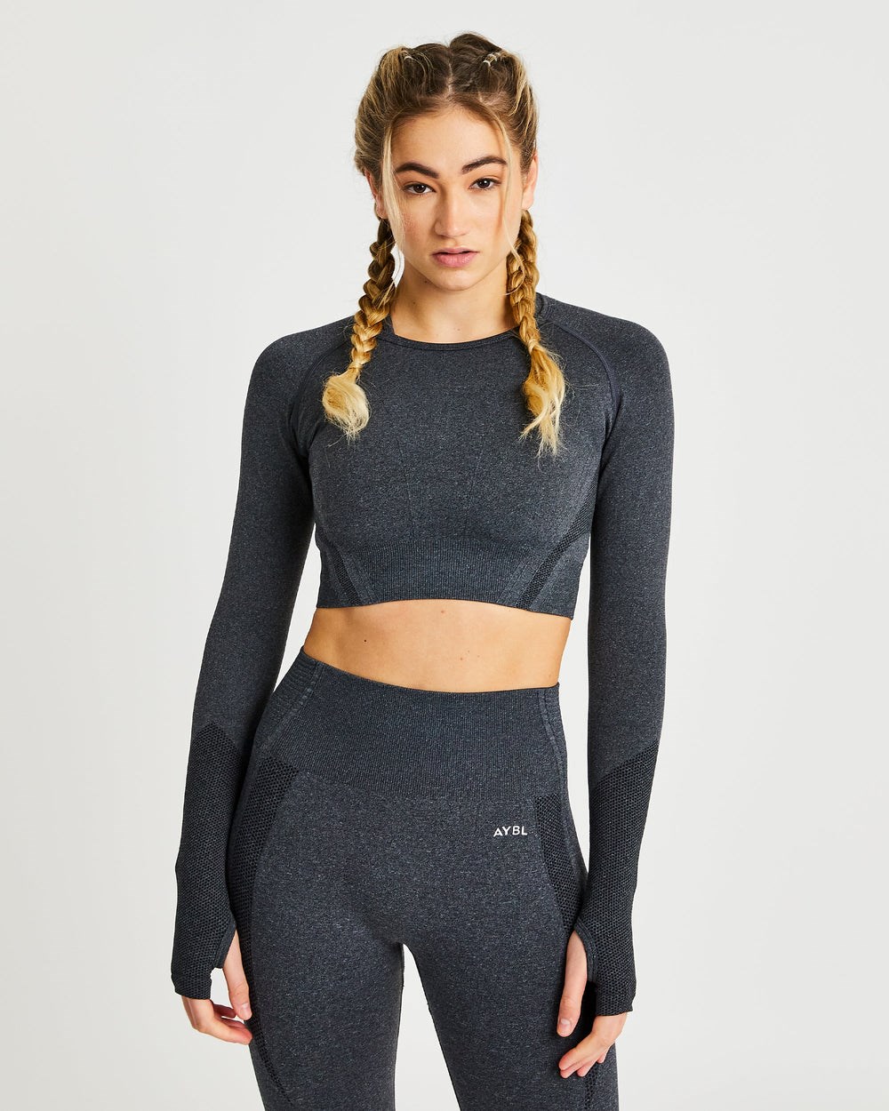 AYBL Balance V2 Seamless Long Sleeve Crop Top Negras | APYTN0316