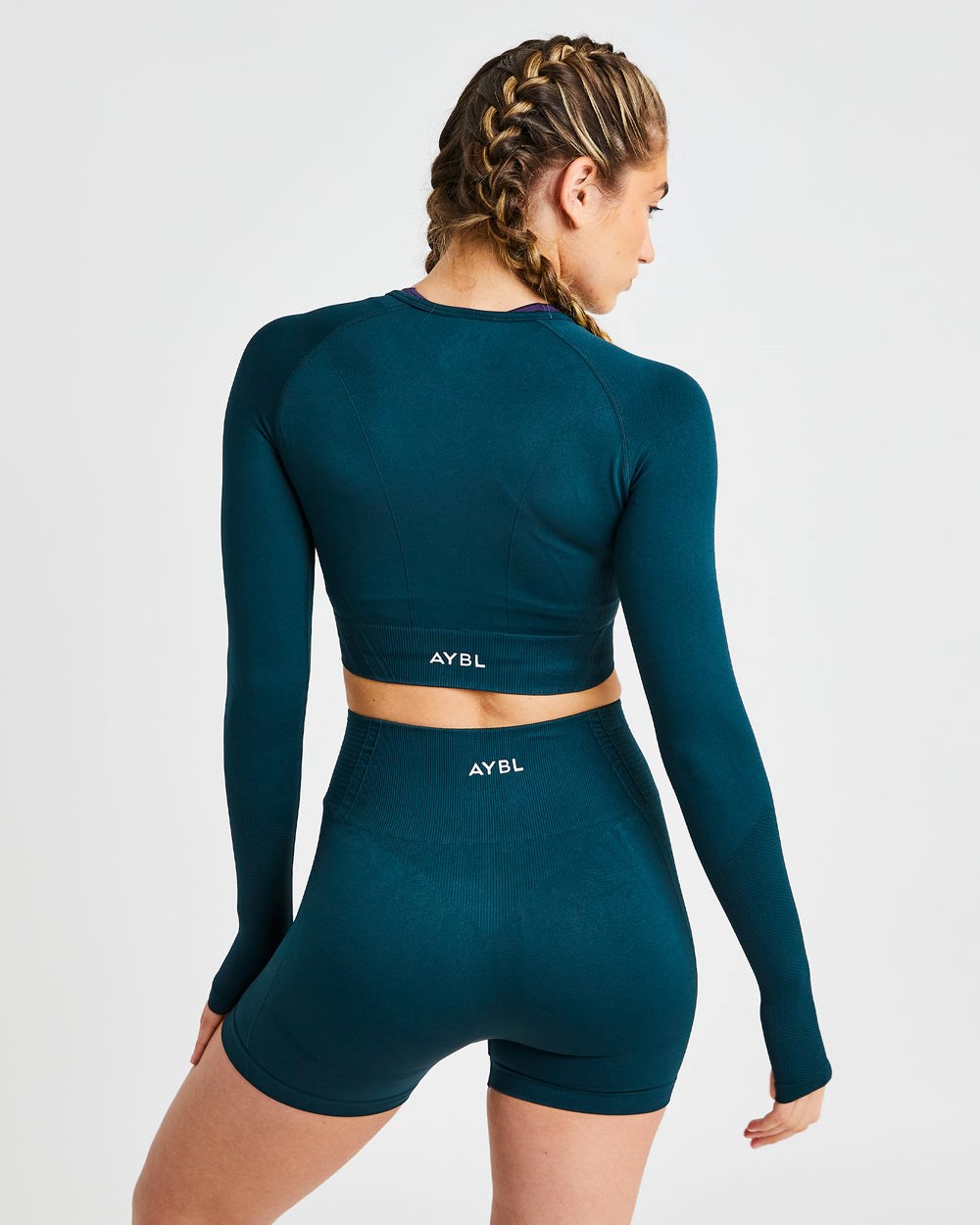 AYBL Balance V2 Seamless Long Sleeve Crop Top Verde | CDMET2581