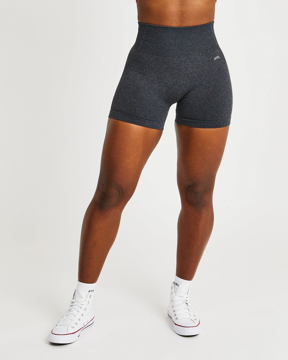 AYBL Balance V2 Seamless Shorts Negras | HGLQD9408