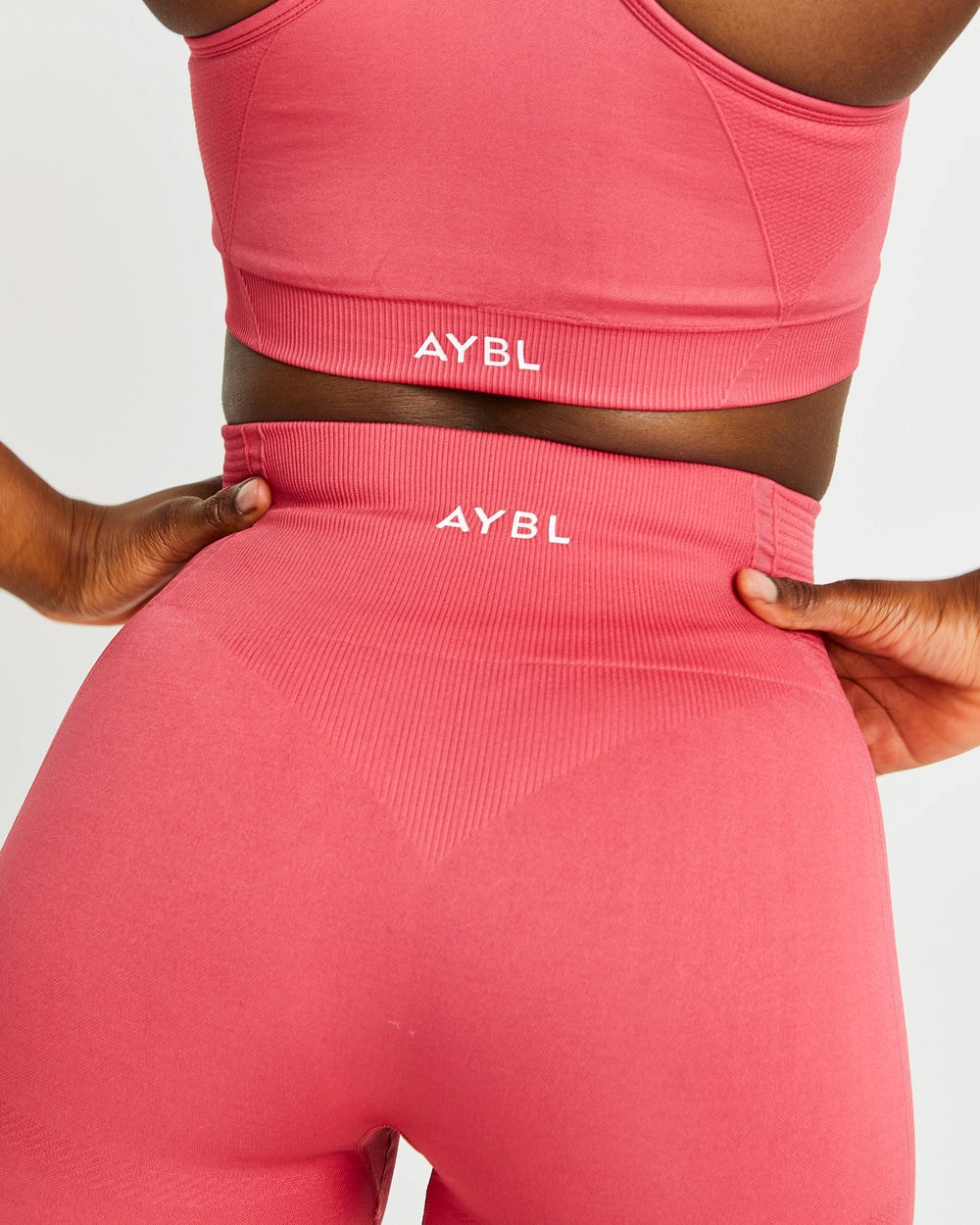 AYBL Balance V2 Seamless Shorts Rosas | KZWET2536