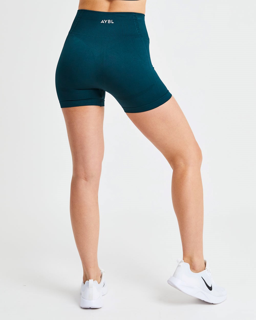 AYBL Balance V2 Seamless Shorts Verde | JCMFN3185