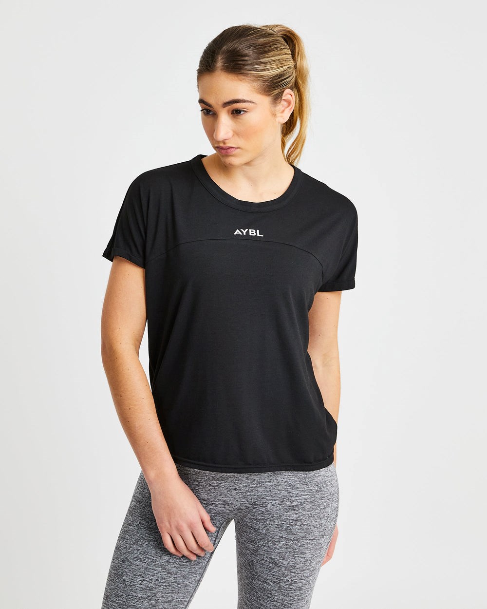 AYBL Boxy T Shirt Negras | DAMIW0782