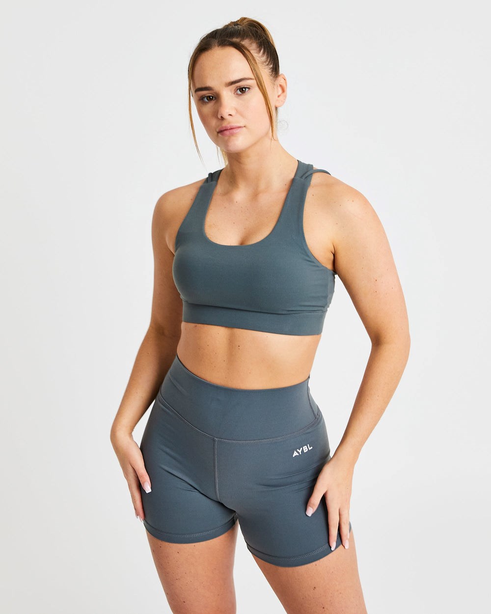 AYBL Core Sports Bra Gris | IPTBW7562