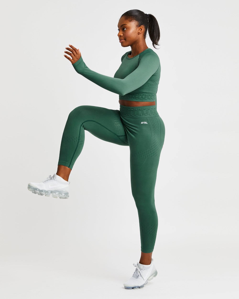 AYBL Elevate Seamless Long Sleeve Crop Top Verde | BDGPK7981