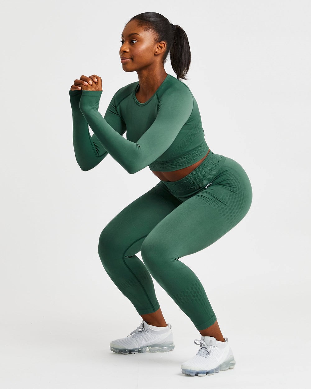 AYBL Elevate Seamless Long Sleeve Crop Top Verde | BDGPK7981