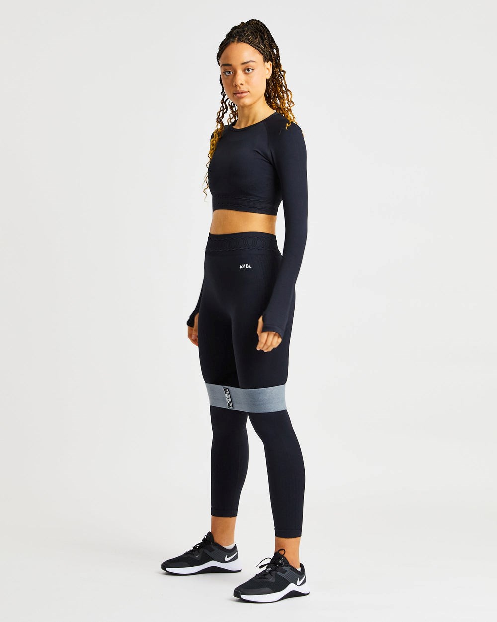 AYBL Elevate Seamless Long Sleeve Crop Top Negras | CSZOG4583