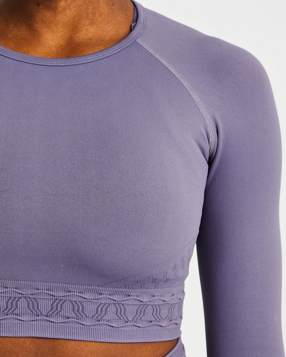 AYBL Elevate Seamless Long Sleeve Crop Top Moradas | DSRLC2147