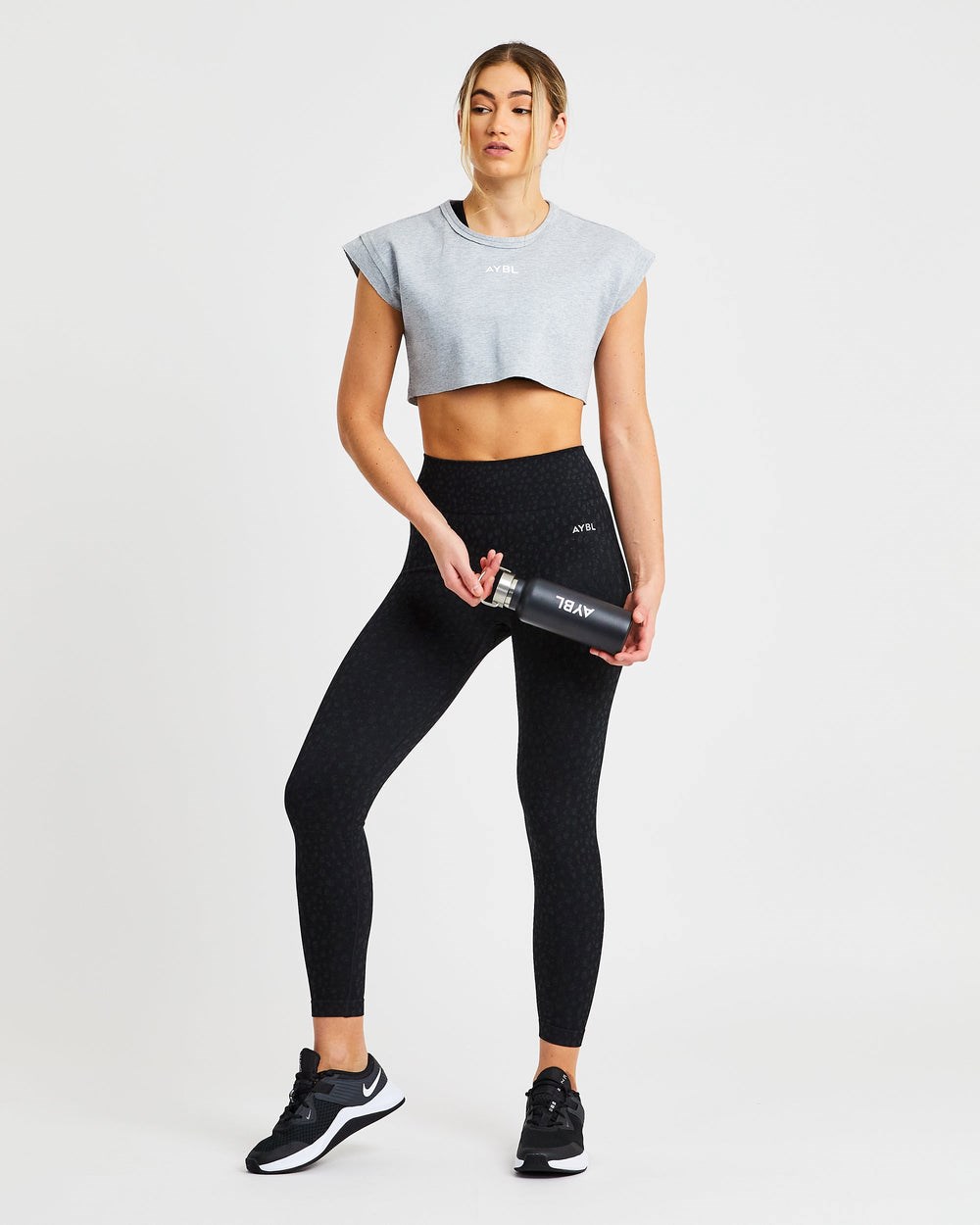 AYBL Entrenamiento Crop Top Gris | FALYM1703