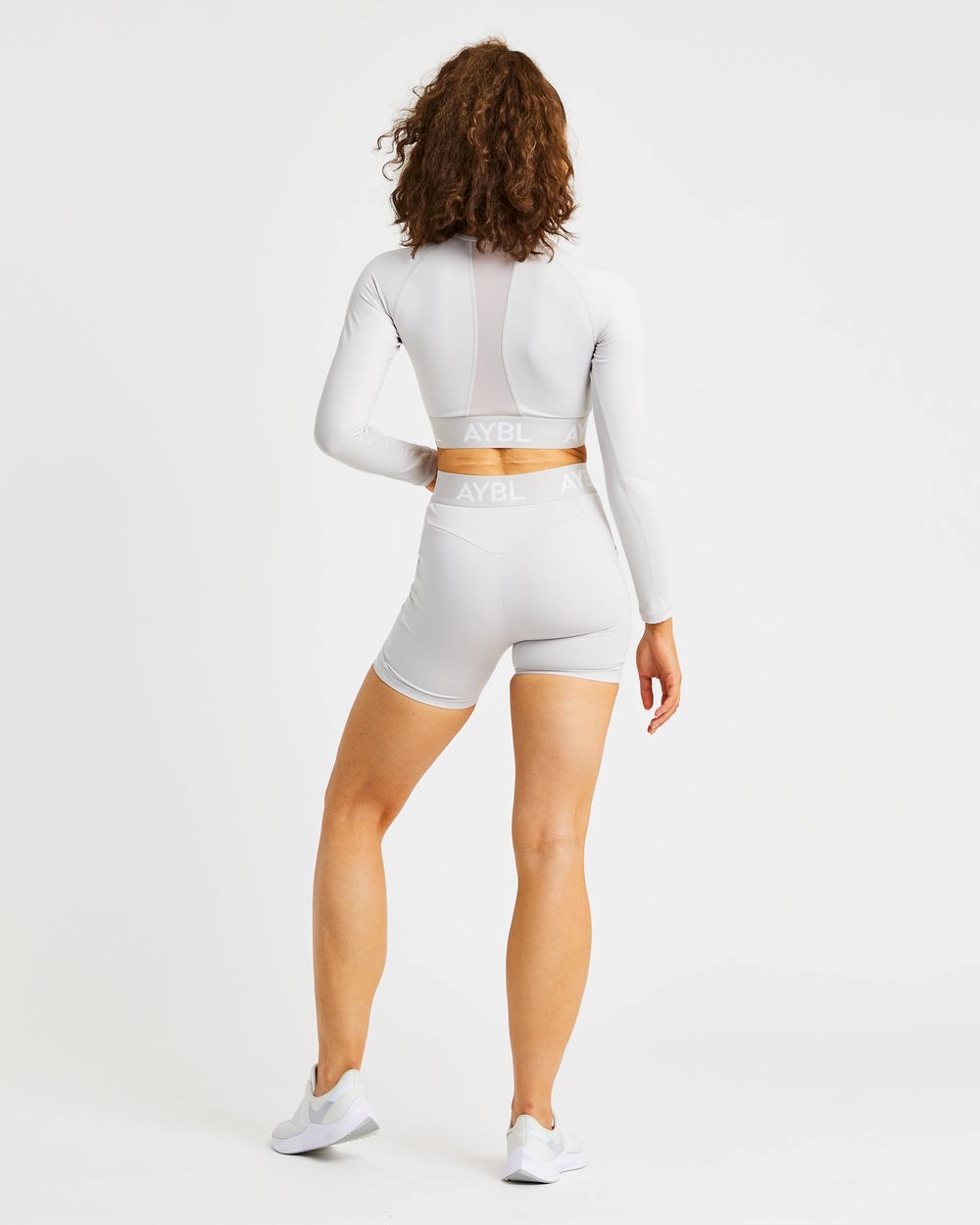 AYBL Entrenamiento Long Sleeve Crop Top Beige | FRWKQ4158