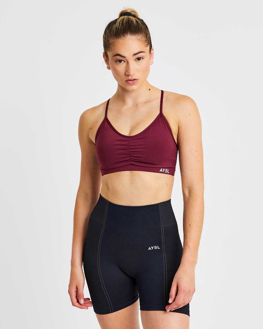 AYBL Essential Ruched Sports Bra Burdeos | LKYQX0691