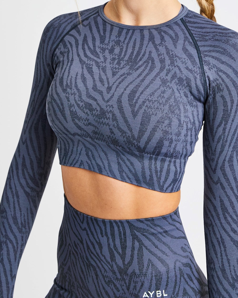 AYBL Evolve Animal Seamless Long Sleeve Crop Top Azules | IBSPH9364