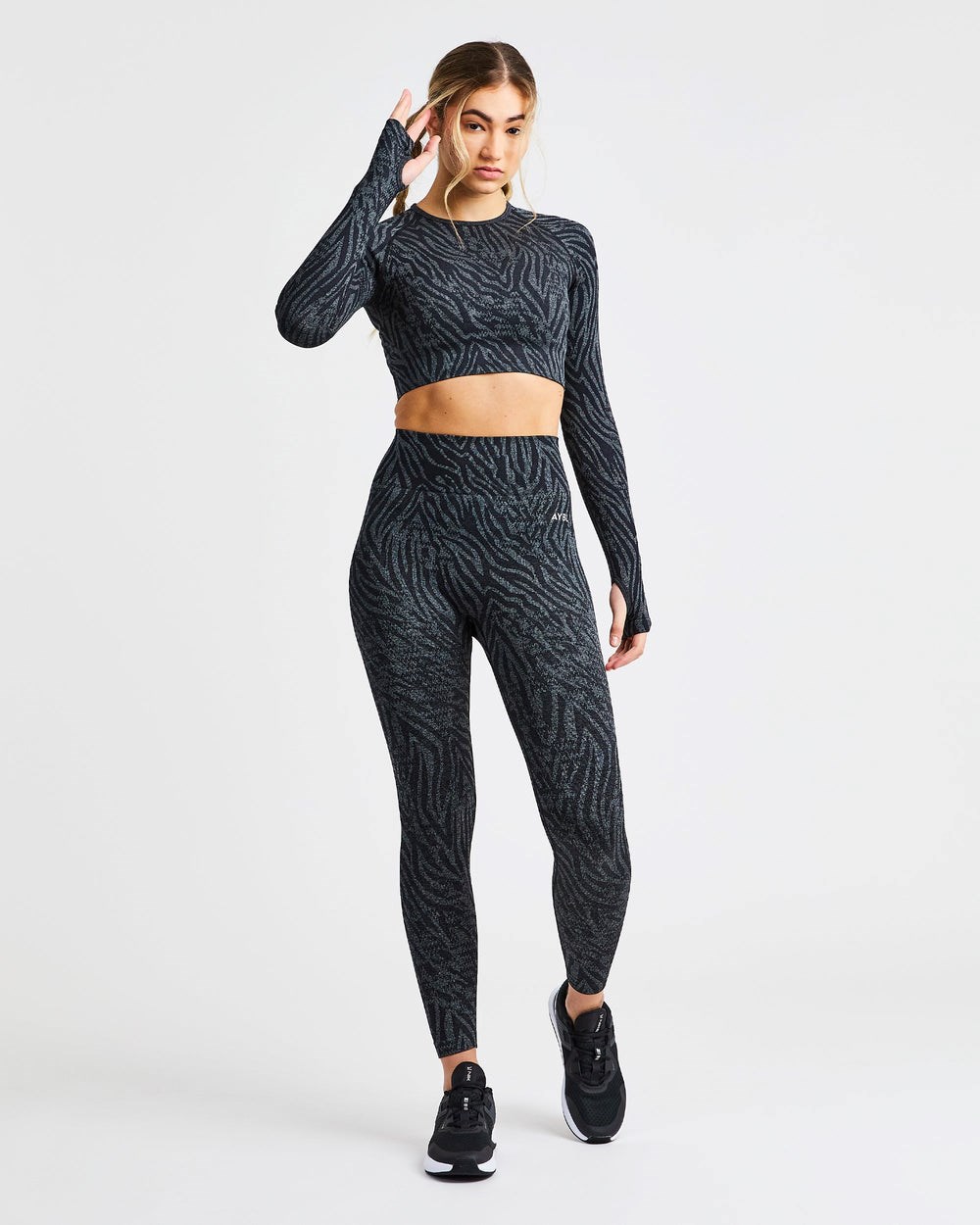 AYBL Evolve Animal Seamless Long Sleeve Crop Top Negras | MPZUN8791