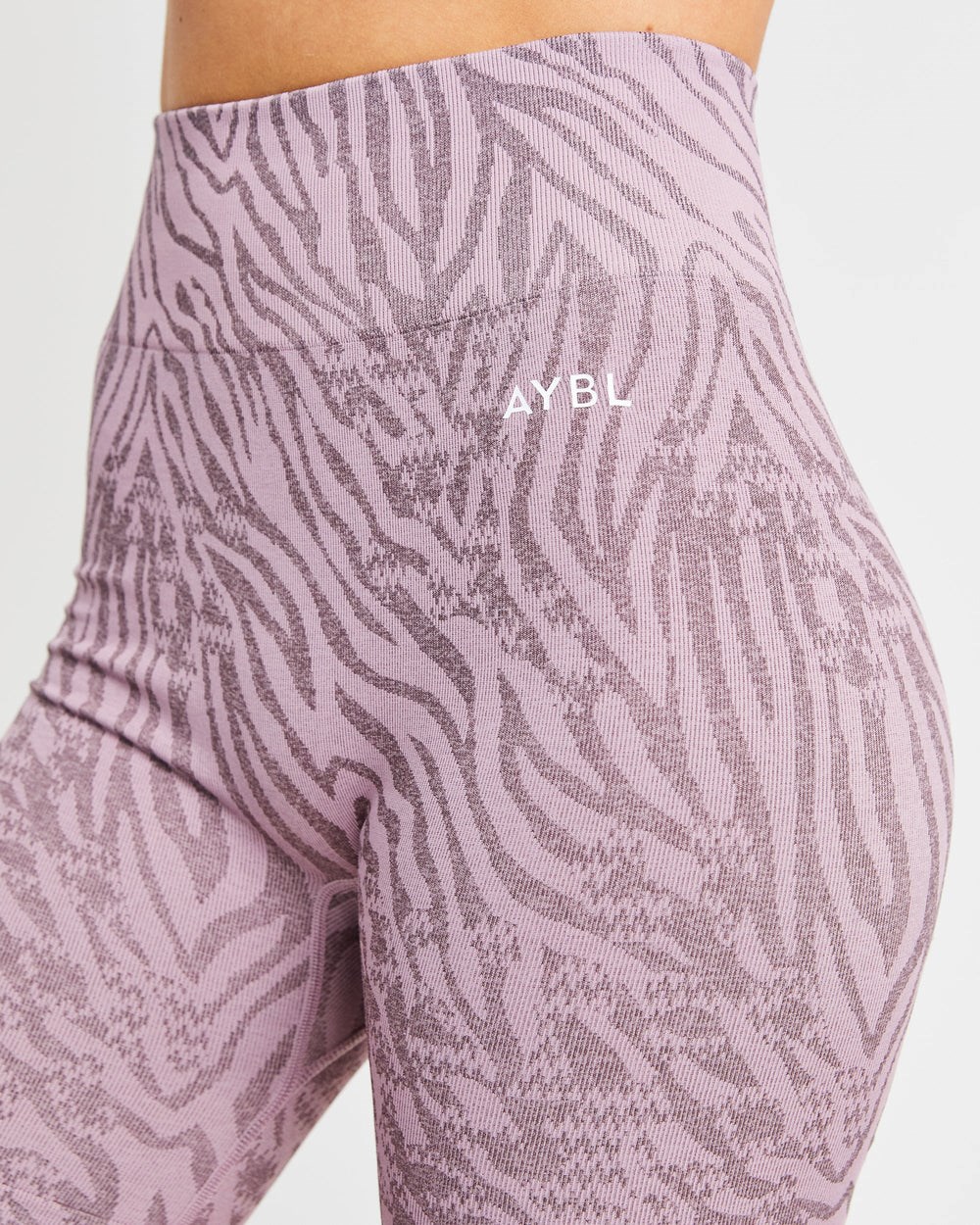 AYBL Evolve Animal Seamless Shorts Mauve Lilac | DSAXG3520