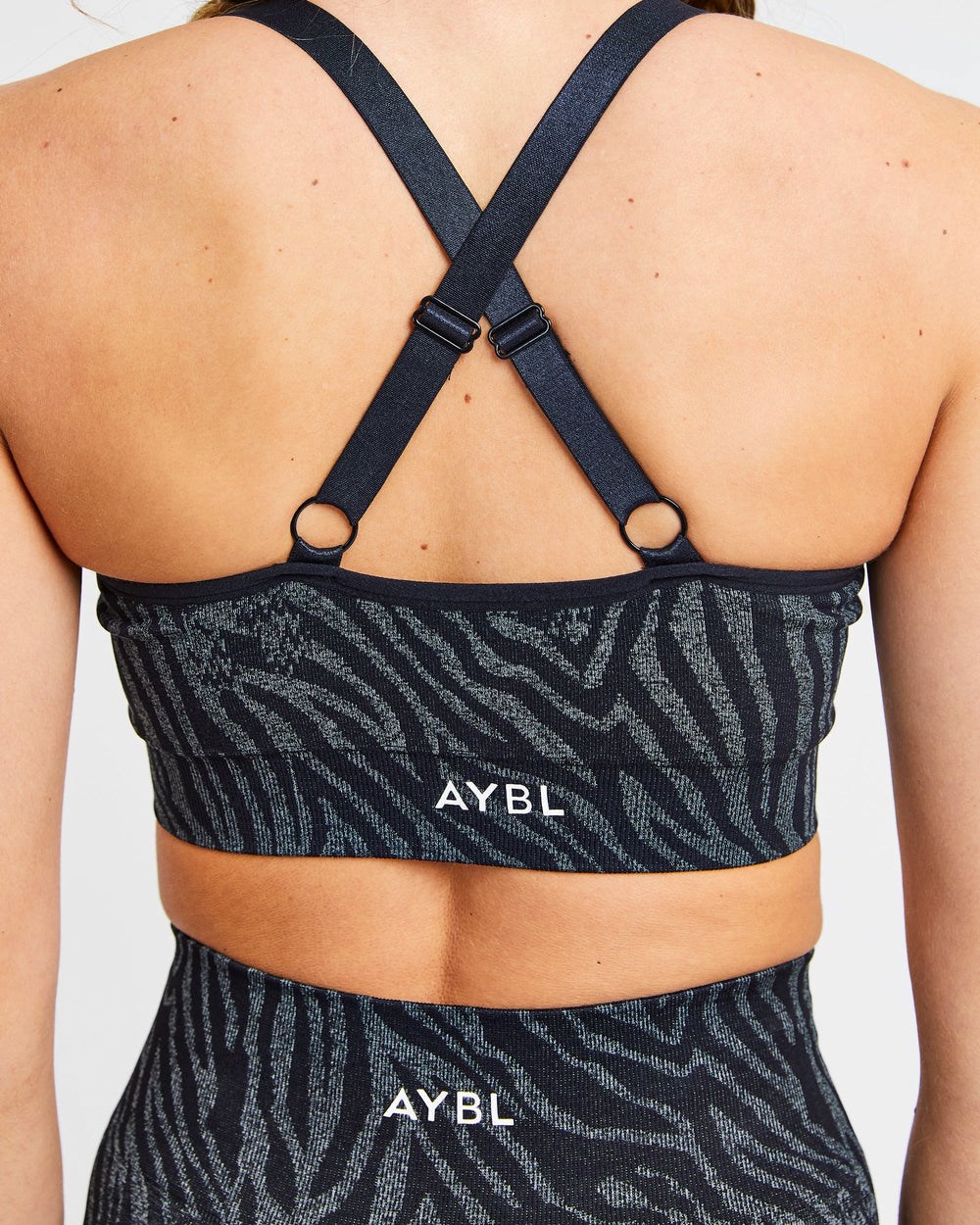 AYBL Evolve Animal Seamless Sports Bra Negras | RUHIT4267