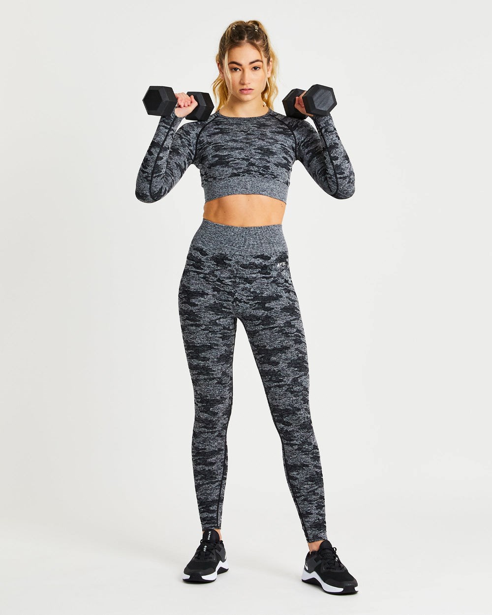 AYBL Evolve Camo Seamless Long Sleeve Crop Top Negras | NHDGF0751