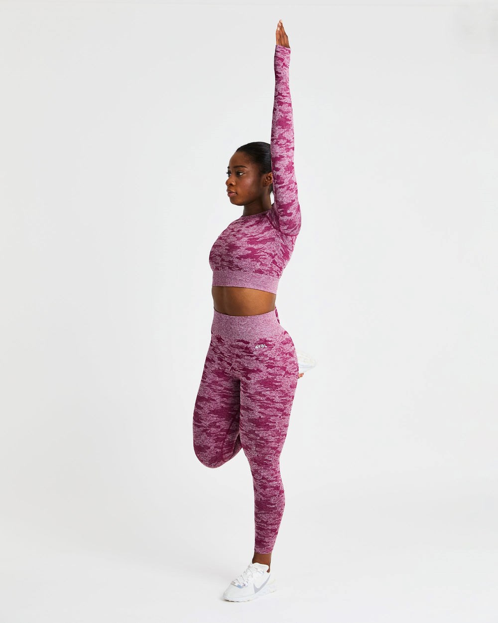 AYBL Evolve Camo Seamless Long Sleeve Crop Top Burdeos | TKESW2367