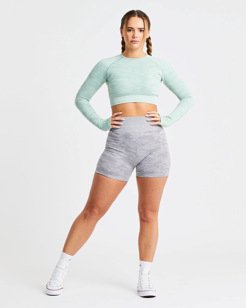 AYBL Evolve Camo Seamless Long Sleeve Crop Top Verde | UPMCX5748