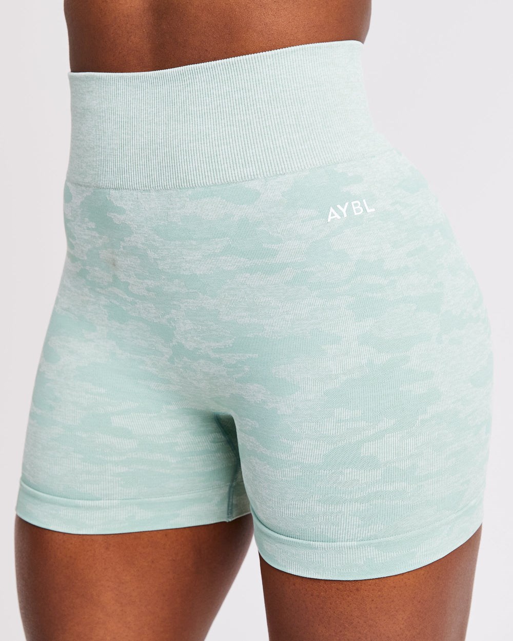 AYBL Evolve Camo Seamless Shorts Verde | GPIDA5380