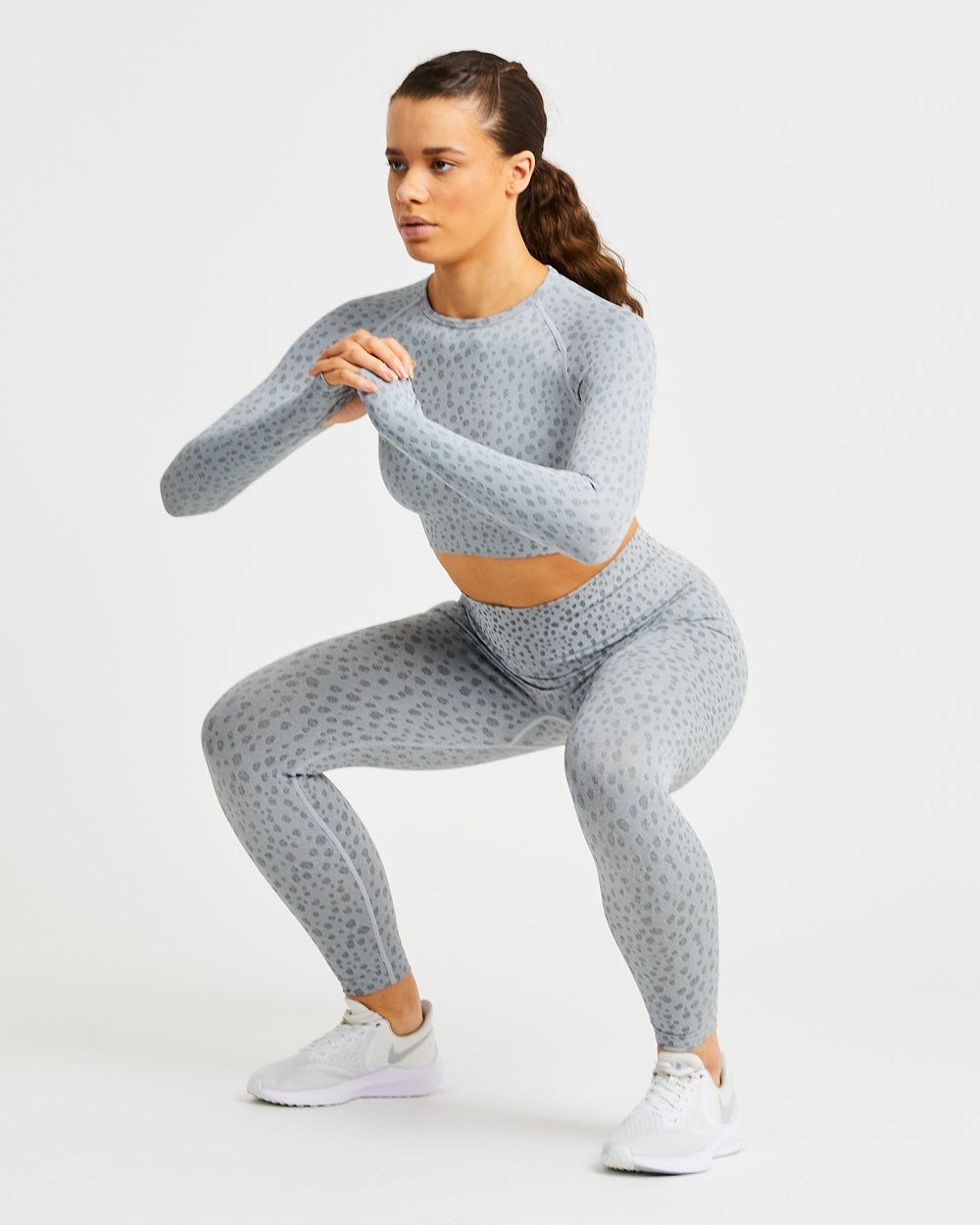 AYBL Evolve Speckle Seamless Long Sleeve Crop Top Gris Claro | ENVUL1786