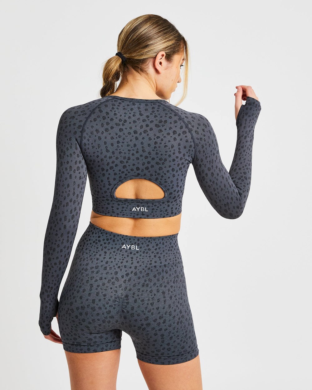 AYBL Evolve Speckle Seamless Long Sleeve Crop Top Charcoal | HIFPS4928