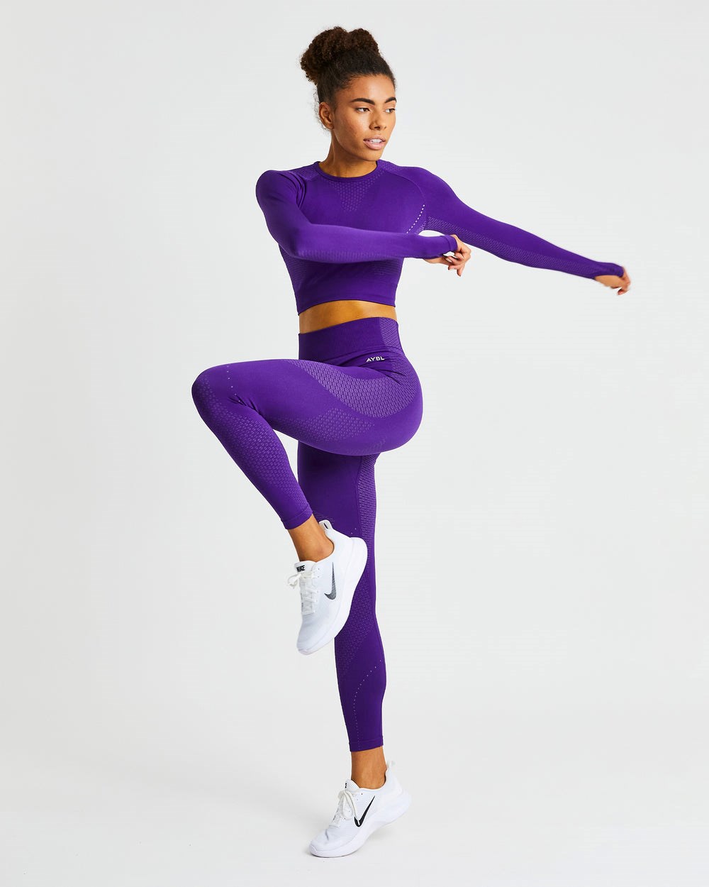 AYBL Ignite Seamless Long Sleeve Crop Top Moradas | JXPIA6179