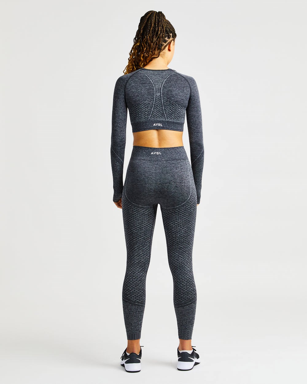 AYBL Impact Seamless Long Sleeve Crop Top Negras | KHMTY8756