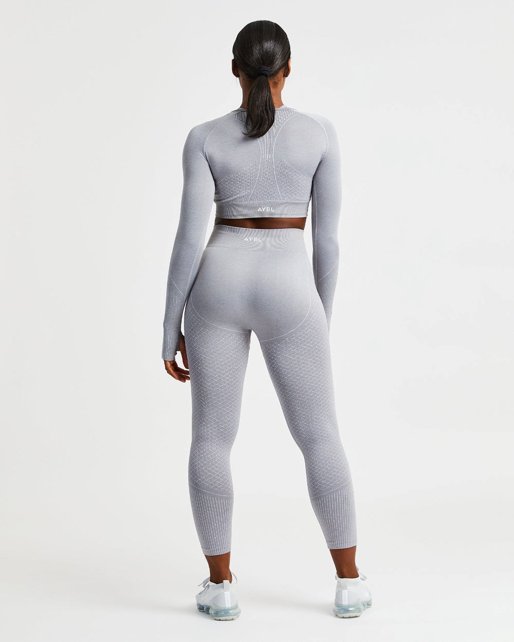 AYBL Impact Seamless Long Sleeve Crop Top Gris | KSGIH7543