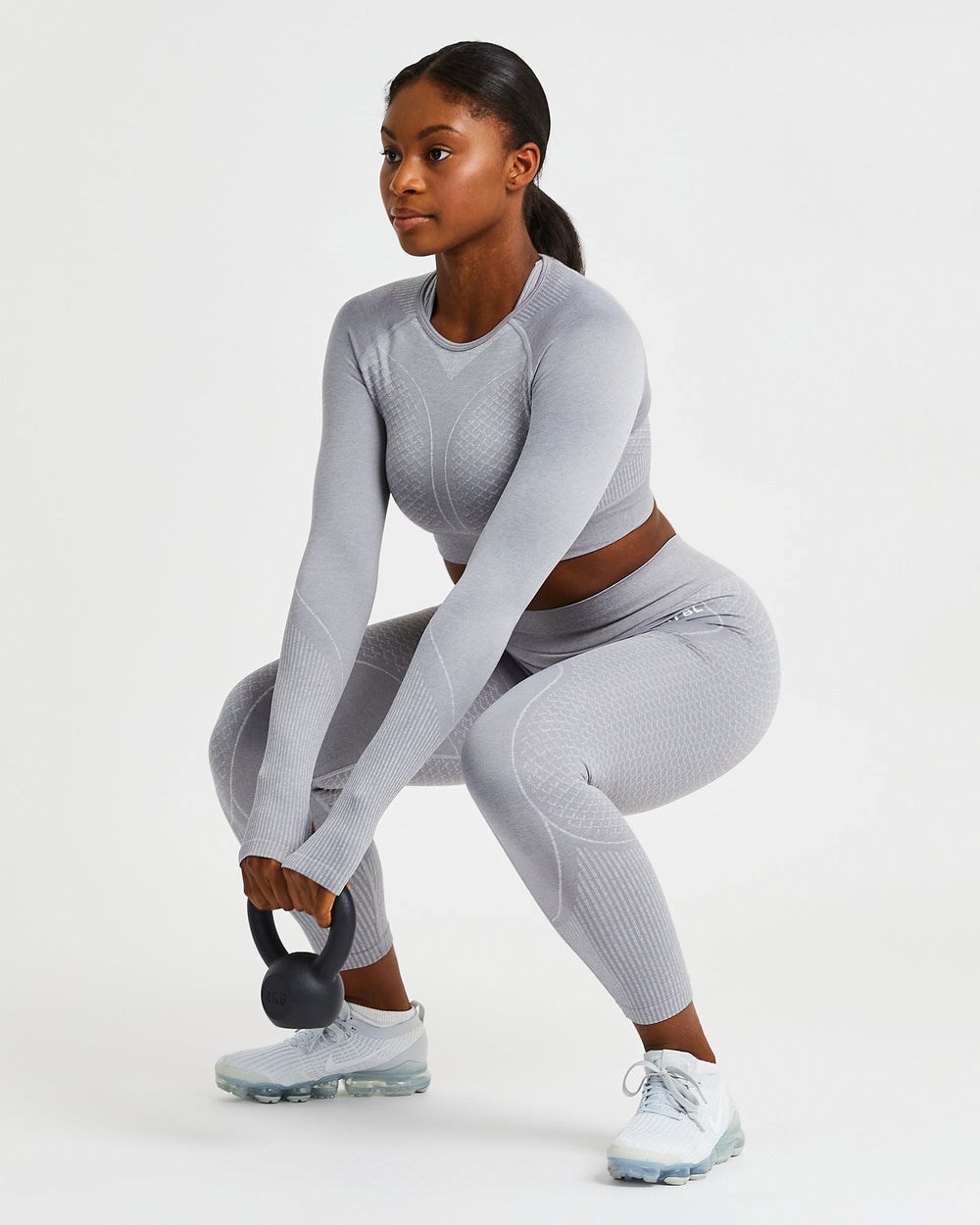 AYBL Impact Seamless Long Sleeve Crop Top Gris | KSGIH7543