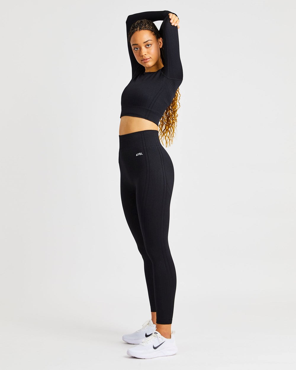 AYBL Luxe Seamless Long Sleeve Crop Top Negras | BZPNK9306