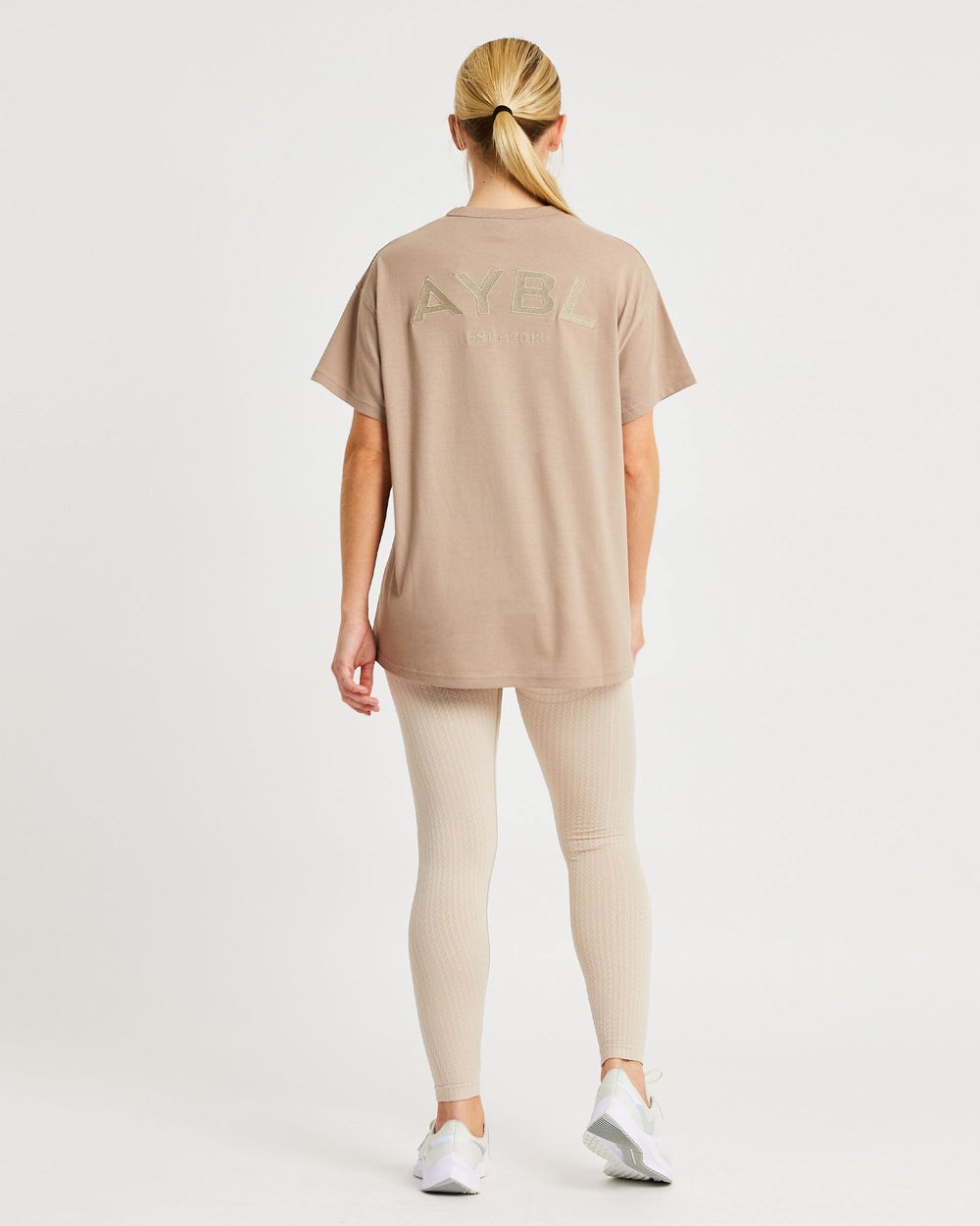 AYBL Luxe T Shirt Mocha | XRFUK3912