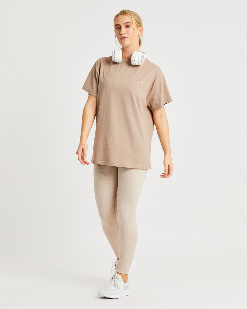 AYBL Luxe T Shirt Mocha | XRFUK3912