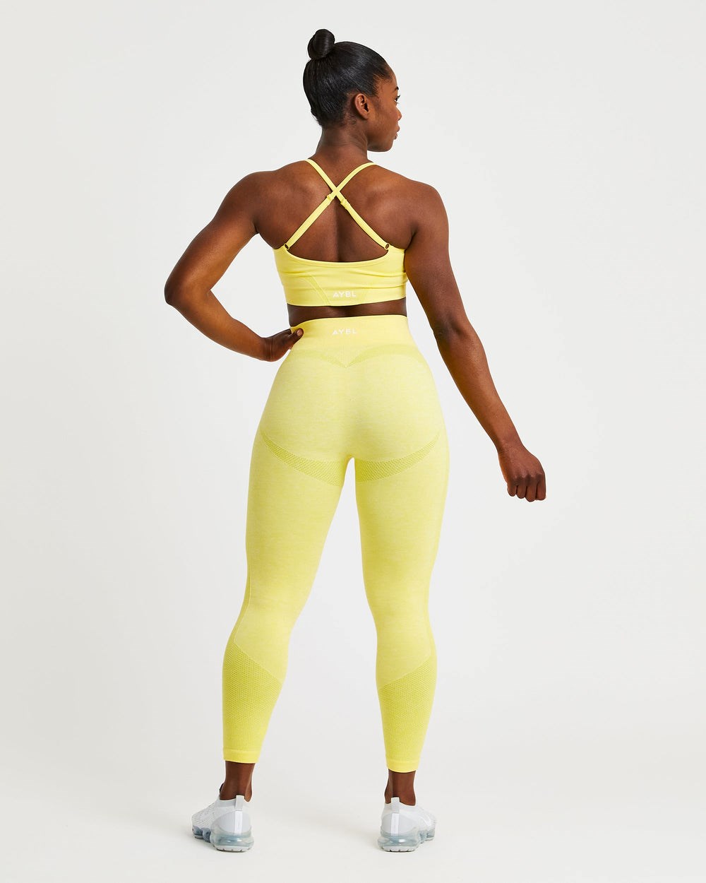 AYBL Motion Seamless Leggings Amarillo | HXRPV4985