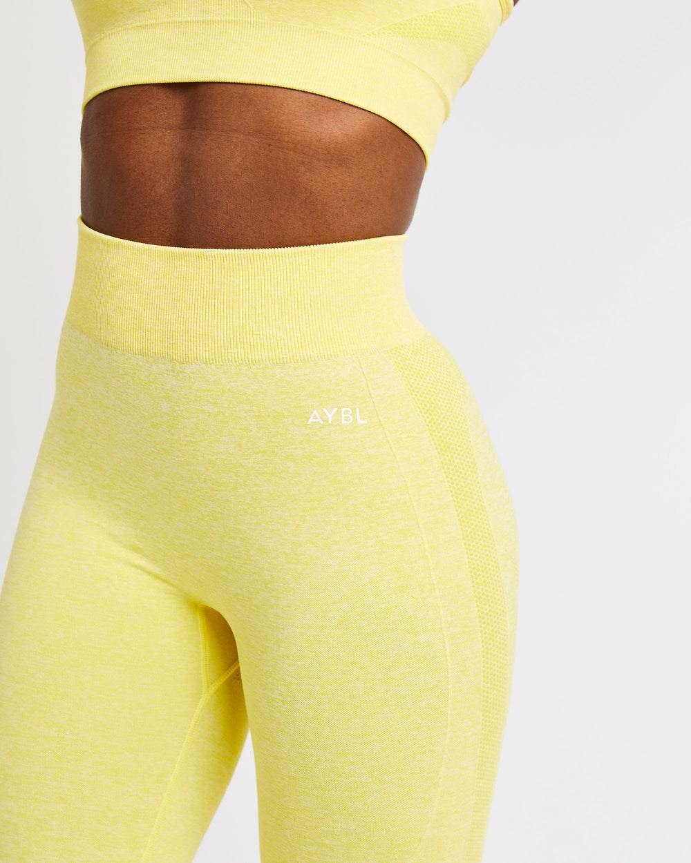 AYBL Motion Seamless Leggings Amarillo | HXRPV4985