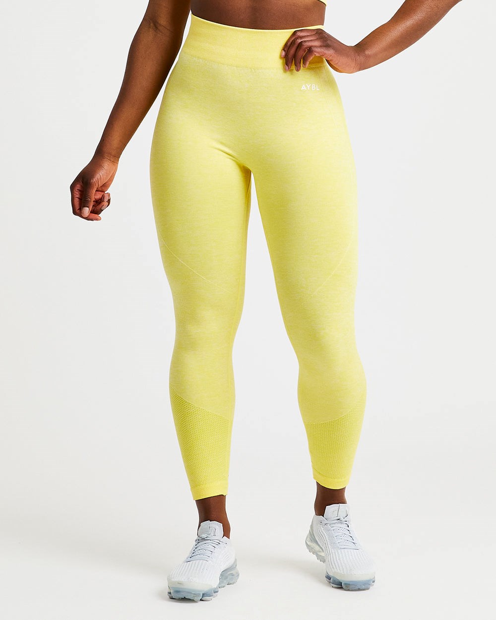 AYBL Motion Seamless Leggings Amarillo | HXRPV4985