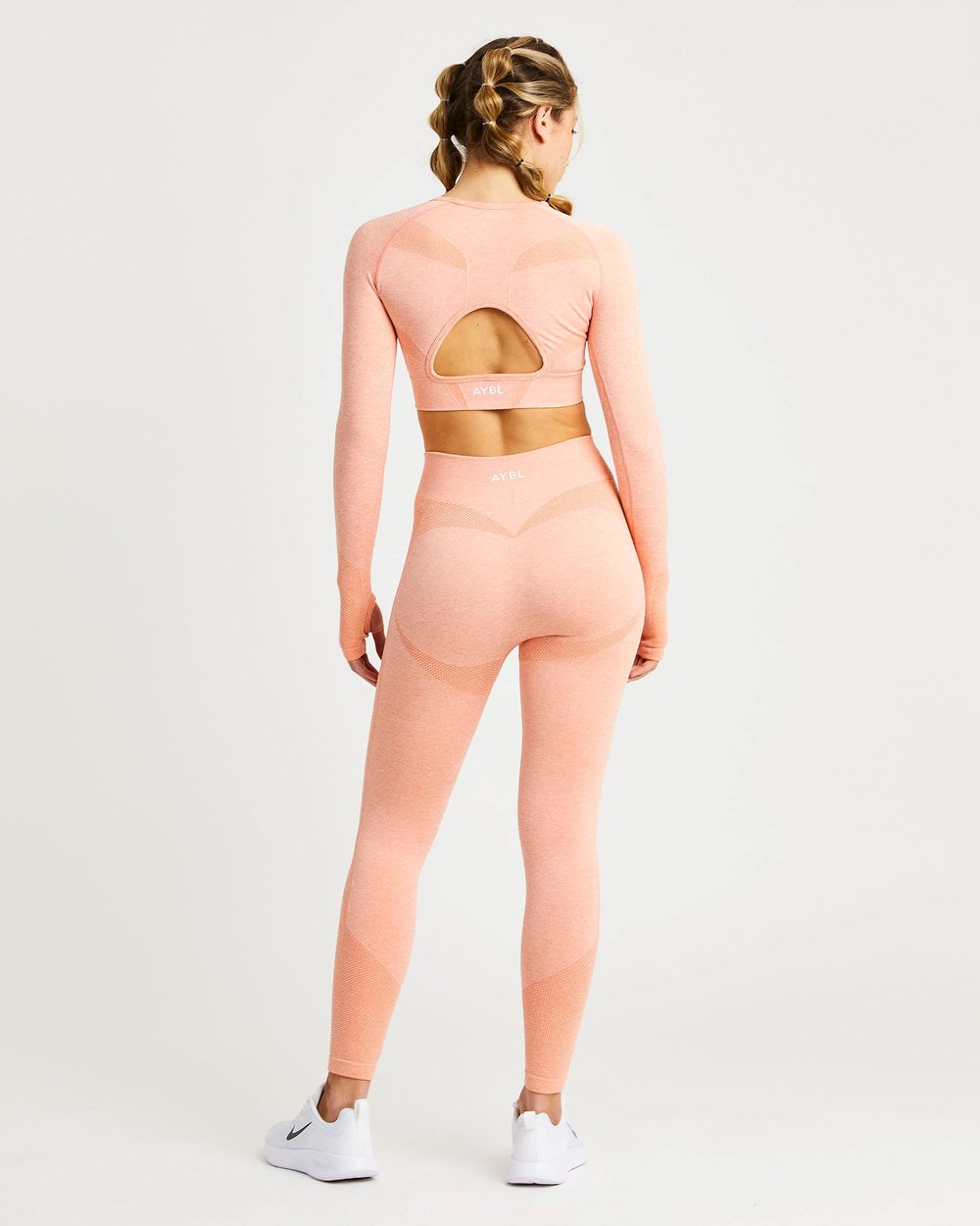 AYBL Motion Seamless Long Sleeve Crop Top Peach Marl | ZGSWD9851