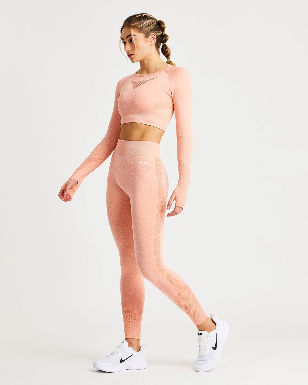 AYBL Motion Seamless Long Sleeve Crop Top Peach Marl | ZGSWD9851