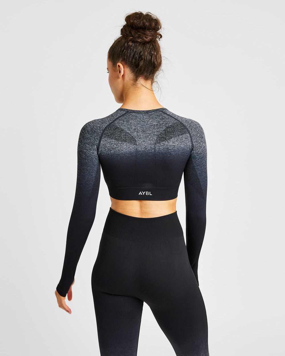 AYBL Pulse Ombré Seamless Long Sleeve Crop Top Black/Grey | ISMYQ6815