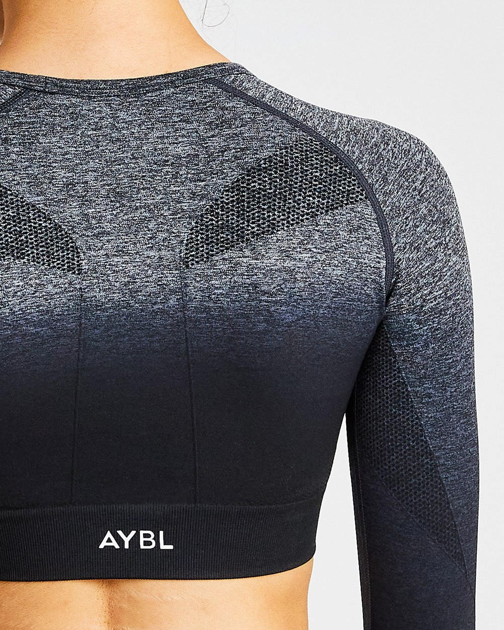 AYBL Pulse Ombré Seamless Long Sleeve Crop Top Black/Grey | ISMYQ6815