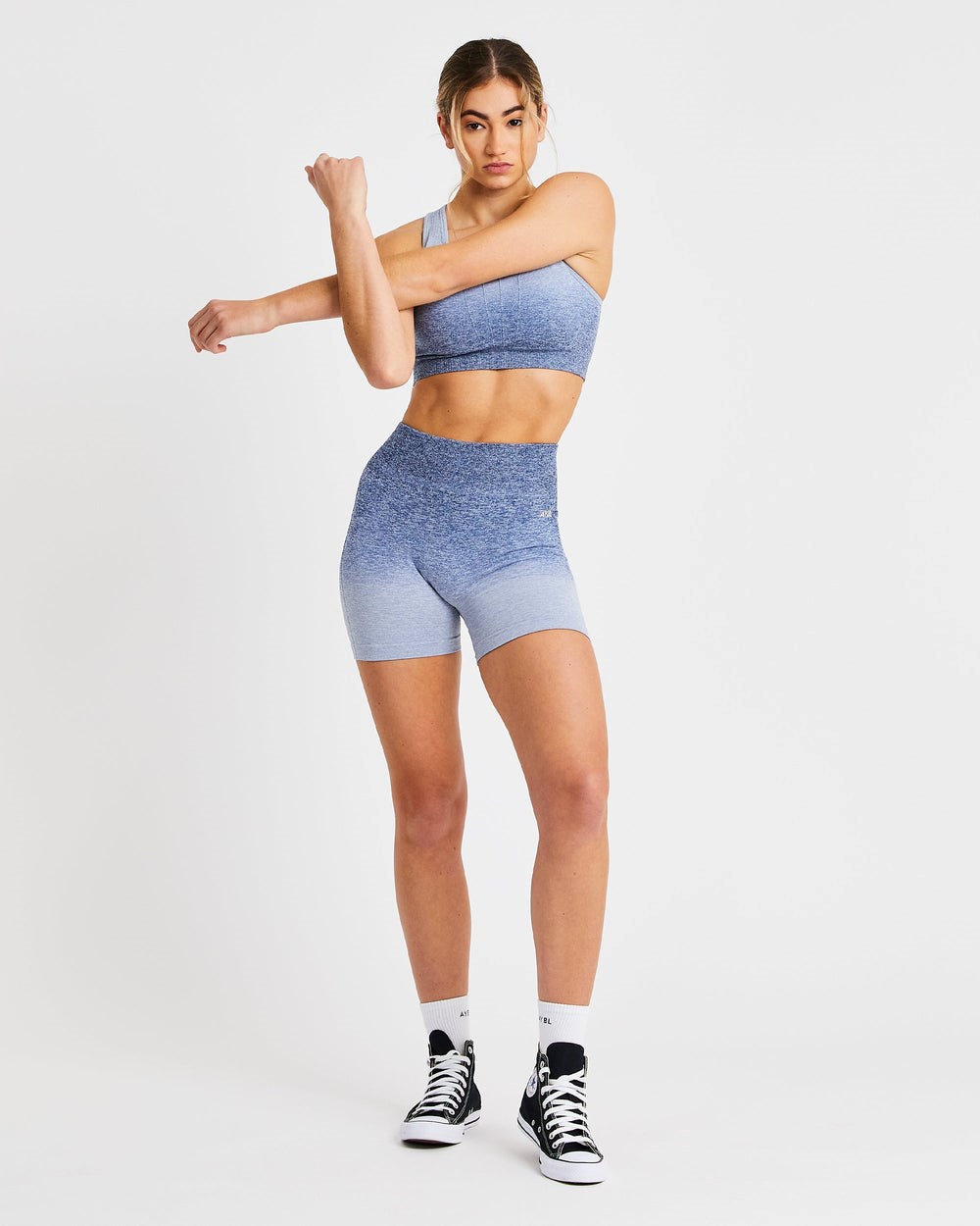 AYBL Pulse Ombré Seamless Shorts Azul Marino | FPTWR8215