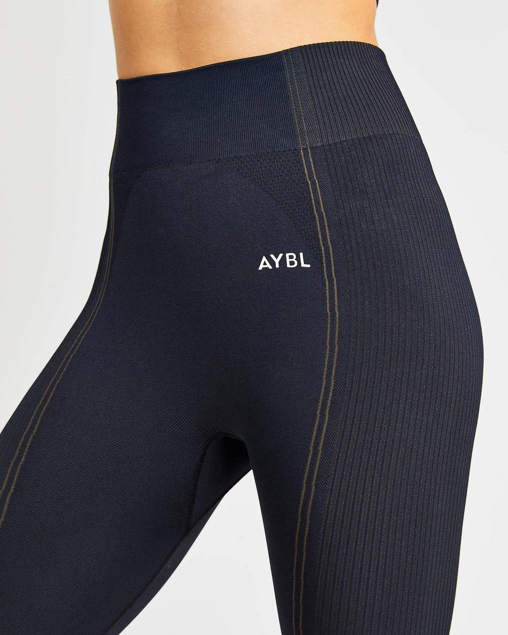 AYBL Reflex Seamless Leggings Negras | OUEXP4739