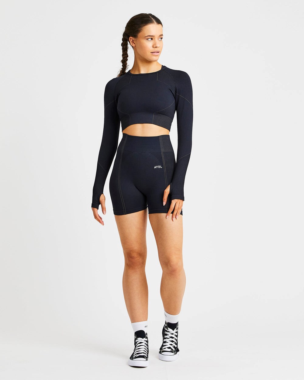 AYBL Reflex Seamless Long Sleeve Crop Top Negras | SXLBE3157