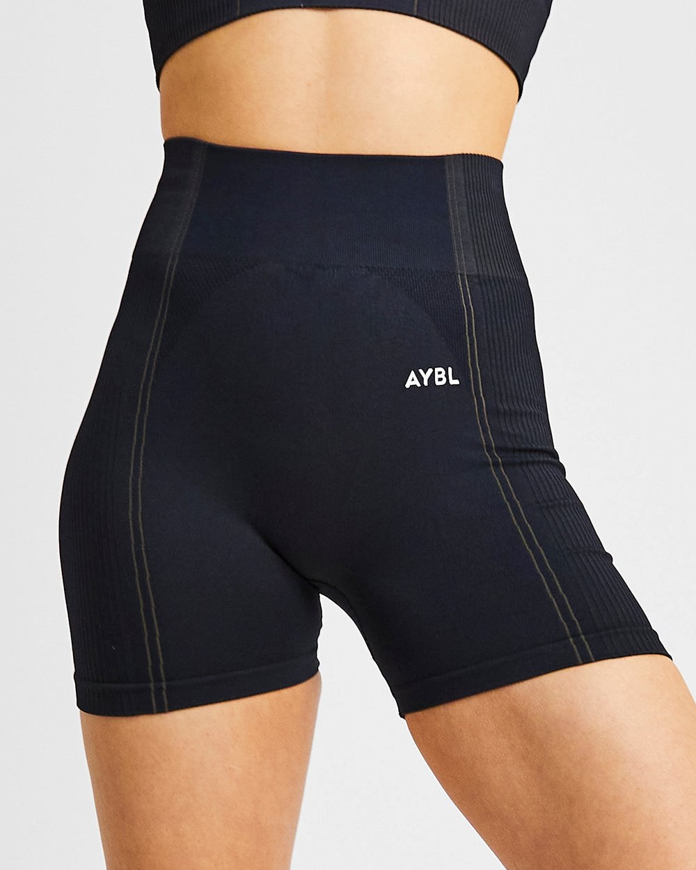 AYBL Reflex Seamless Shorts Negras | LMIJO9281