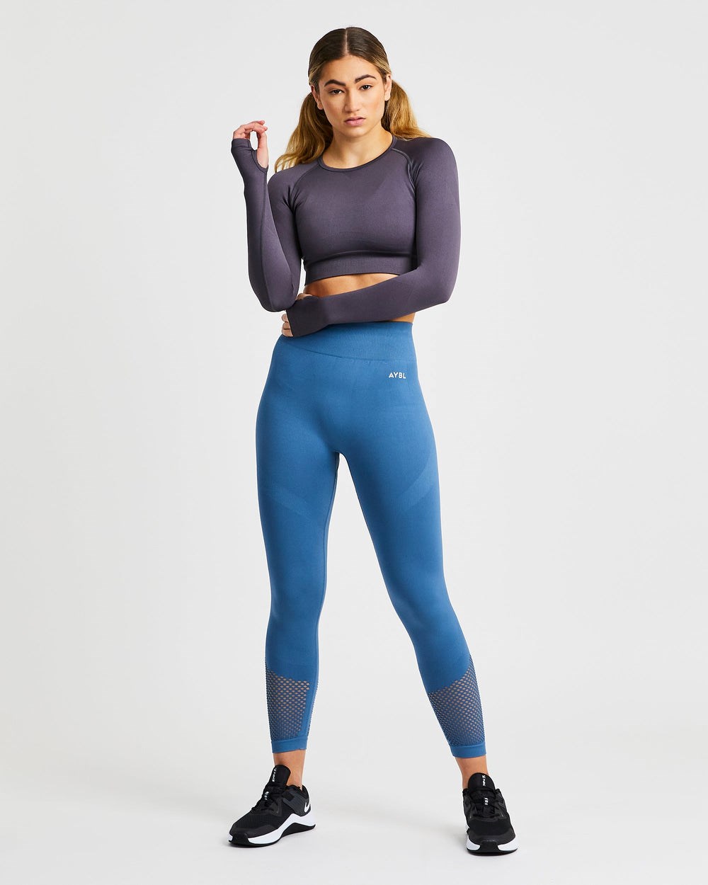 AYBL Reform Seamless Long Sleeve Crop Top Charcoal | HFVXA3819