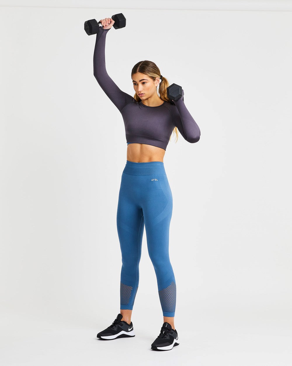 AYBL Reform Seamless Long Sleeve Crop Top Charcoal | HFVXA3819