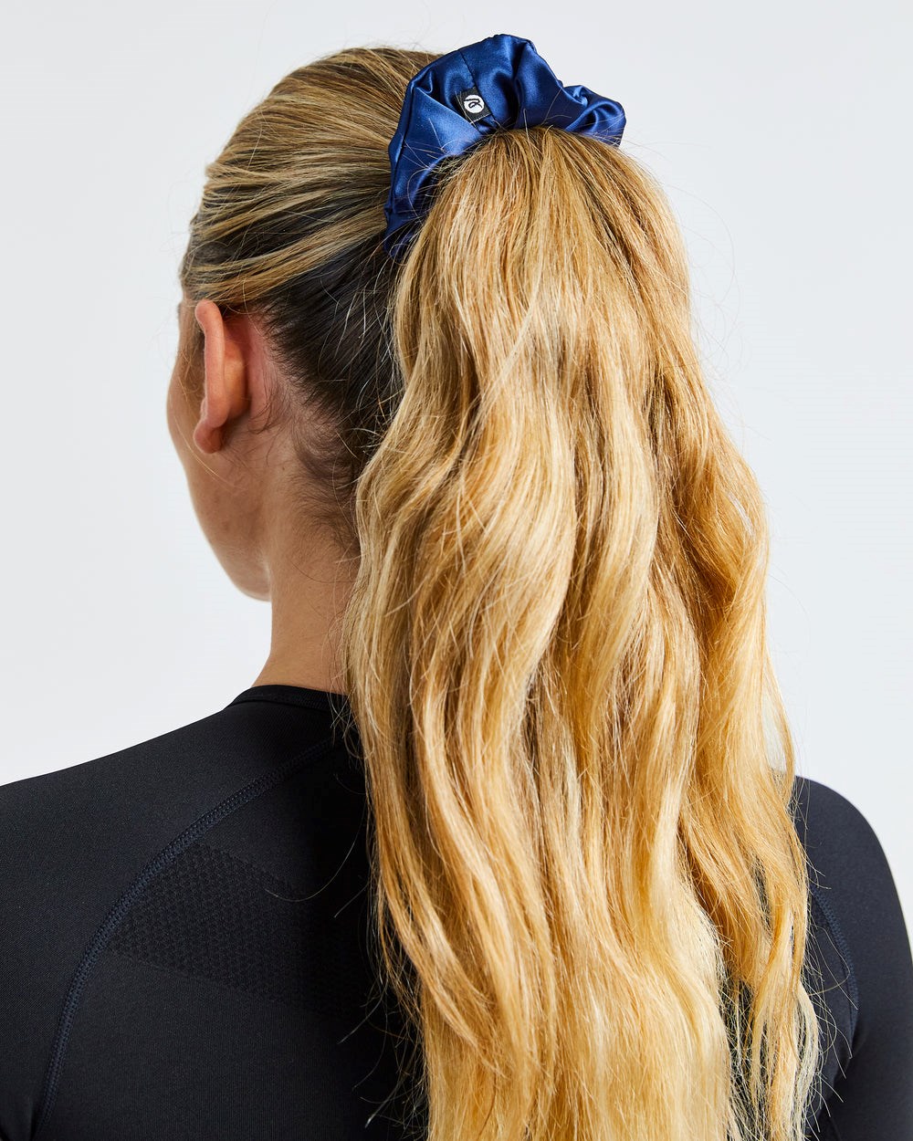 AYBL Scrunchie 4 Pack White/Black/Charcoal/Navy | URWXB8593