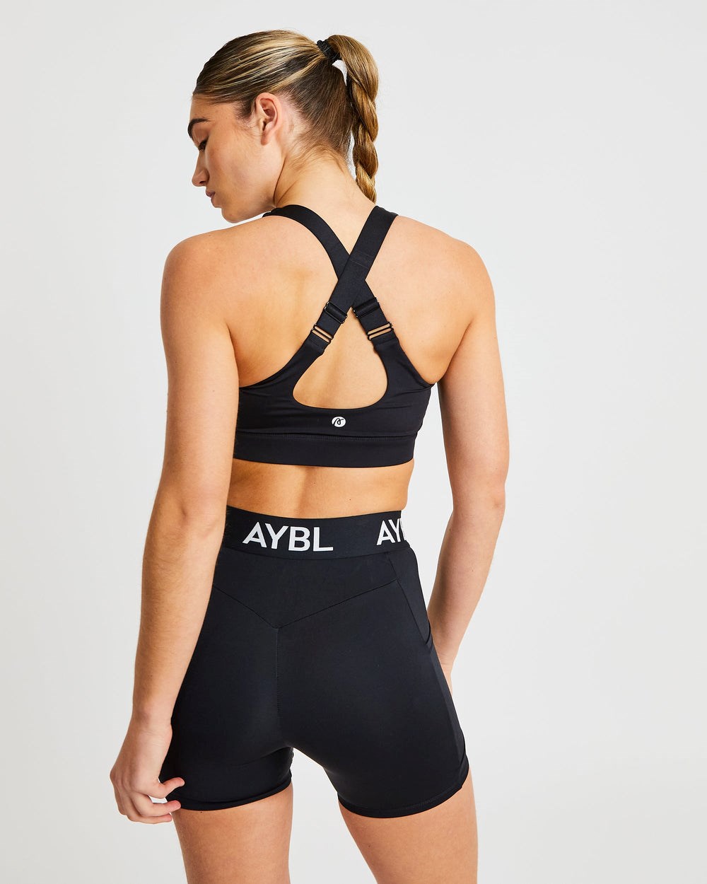 AYBL Sportive High Neck Sports Bra Negras | LEFXJ0394