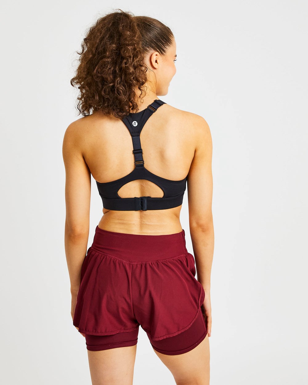 AYBL Sportive Open Back Sports Bra Negras | FUYGN9264