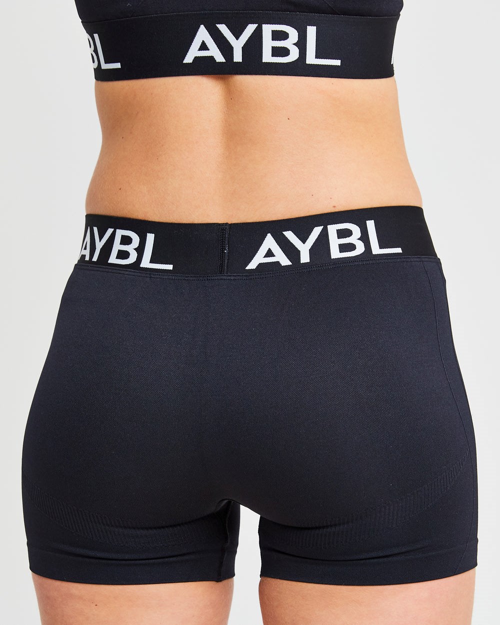 AYBL Staple Seamless Low Rise Shorts Negras | DCMRJ7380